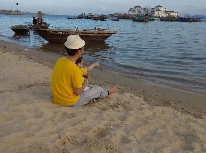 Homestay Cat Ba Fishing Village Bay House *